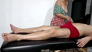 hey, he strips the masseuse naked and gets a blowjob before she rides him 😏