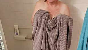 Barefoot MILF Alegra cowgirls Dr. Black Johnson XXX