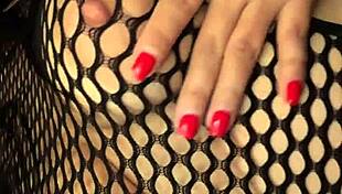 Sexy Amateur With Big Natural Tits Fucks Her Wet Pussy In Homemade Video 😍