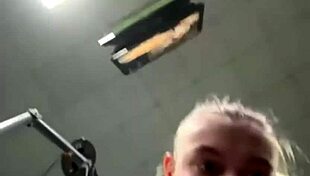 Those natural tits bouncing in the gym, aren't they?