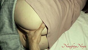 तूफान में सौतेली मां को चोदा, उसकी बड़ी गांड मॉन्स्टर लंड पर सवार 😈🌩️