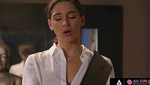 All girl massage turns into wet pussy fucking for lesbian duo