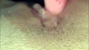 omg virgin 18yo saudi arab teen fingers pussy first time squirting loud moans in la! 🔥💦😩