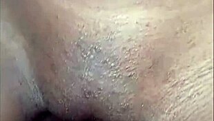 horny ebony gets hardcore quickie with big cock