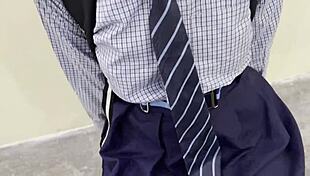 इंडियन गांव की 18+ लड़की खेतों में सीक्रेट बॉयफ्रेंड से चुदाई