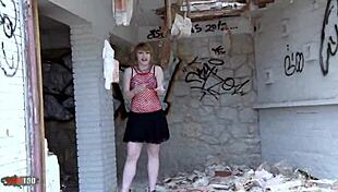 damn this young spanish blu ttie kat squirts from rough ass pounding...