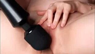 Sexy Russian MILF wife's home vid monster cock ride! 🔥🍆