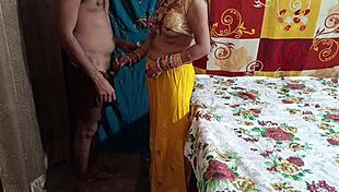 पहली बार सील तोड़ते गंदी चूत चुदाई में दर्द से चीखी