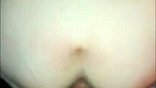 Sexy Russian MILF wife's home vid monster cock ride! 🔥🍆