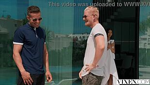 लिया की पेटाइट बॉडी काउगर्ल राइड में लंड चढ़ती डीपथ्रोट डॉगी कम लेती