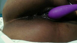 What Happens When Cute Ebony Quinn Dives Deep into Her Dripping Wet Pussy?