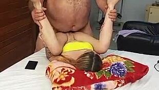 Novinha returns from party craving sex with older guy