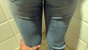 wanna wake up to her fresh bath scent in morning cohabitation?