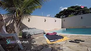 i trick pharmacy delivery boy into full body sunscreen fuck outdoors