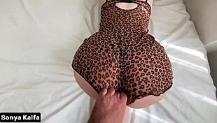 stepmom i crave pounding your huge round ass right now