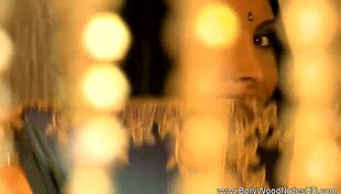 Bollywood Indian Milf Strips Nude in Sensual Erotic Dance