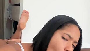 कल्पना करो मेरी गहरी भूखी गला स्टेपब्रो के मोटे लंड को घरेलू पैशन में