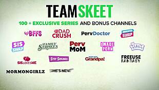 वेडनेसडे एडम्स गॉथ और इबोनी लिली स्टारफायर को क्लासमेट ने रफ चोदा