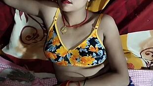 भाभी रात भर बेरहमी की चुदाई से चीखती रही