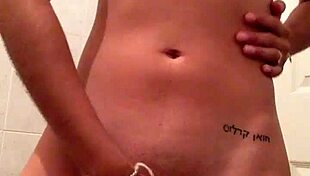 chava poblana fingers her pussy in solo masturbation session