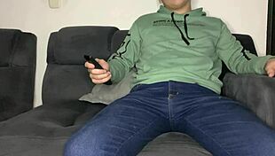 brunette colombian gets creampie pussy and cumshot mouth double load