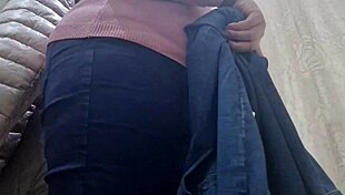 nicoletta's trying on those tiny jeans hugging her curvy hips and big ass so seductive 😏👖