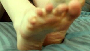 REAL SAPPHIC LOVE AS ELA DARLING AND MISSY MARTINEZ RIP CLOTHES OFF FOR WET PUSSY LICKS