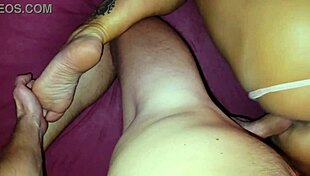 sweet milf foot fetish play with chubby curves up close 😍👣