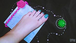 Foot Massage Leads to Wild Orgasm Fetish Explosion!