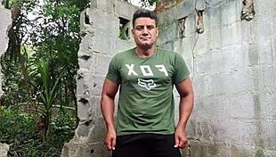 wanna see yuri gaúcho stroke that huge muscular cock? 🔥🍆