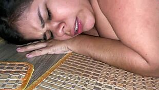 i pound my hot stepsis cause her pussy's too damn tempting