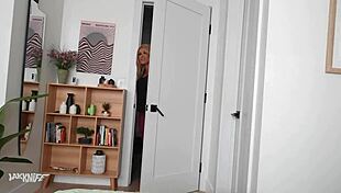 I banged taylor vixxen so she relives wild college fuck days