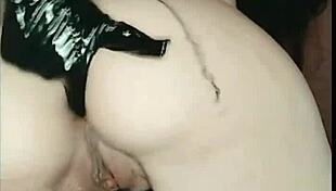 Redhead vintage whore gloves her ass deep!