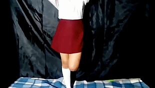 chica mexicana cachonda se masturba con culazo despues de clases hasta correrse rico??