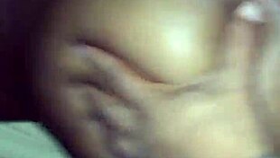 yo that thick philly babe squirts like crazy everywhere